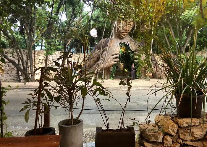 Yoga Shala Hotel 3*