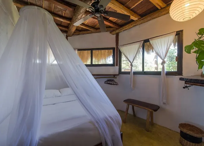 Yoga Shala Hotel 3*